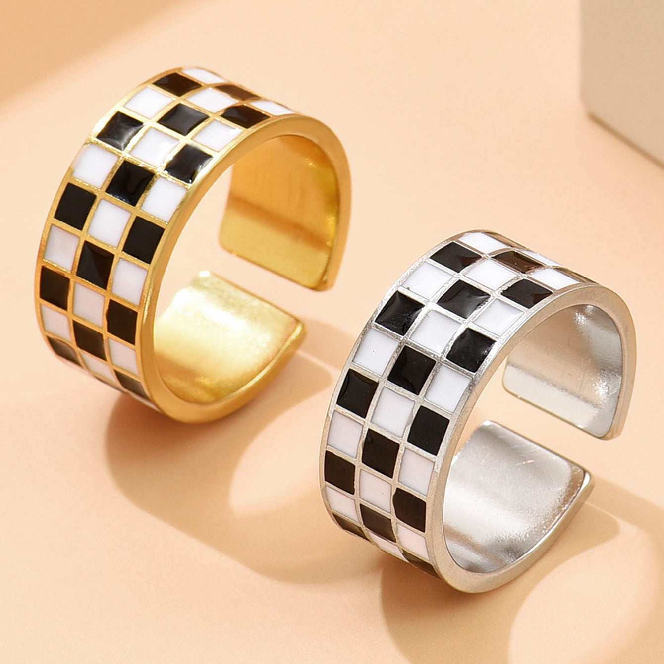 Female Simple Cold Style Titanium Steel High-grade Enamel Index Finger Ring
