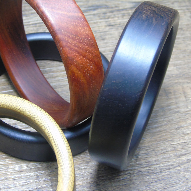 Women's & Men's Ebony Wide Flat Black Hand Fashion Red Sandalwood Noble Bracelets