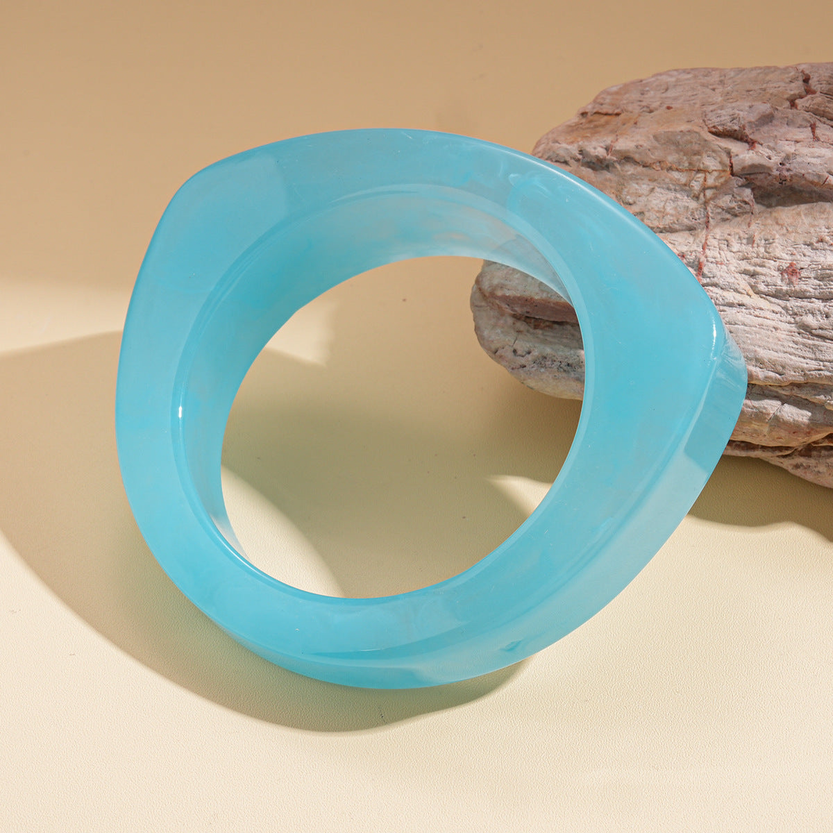 Women's Irregular Resin Minority Simple Retro Temperament Personality Fashion Design Unique Bracelets