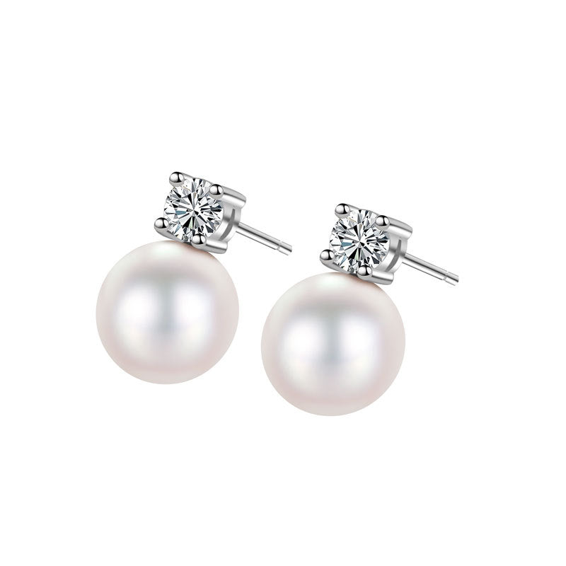 Drama World Kim Ear Imitation Pearl Earrings