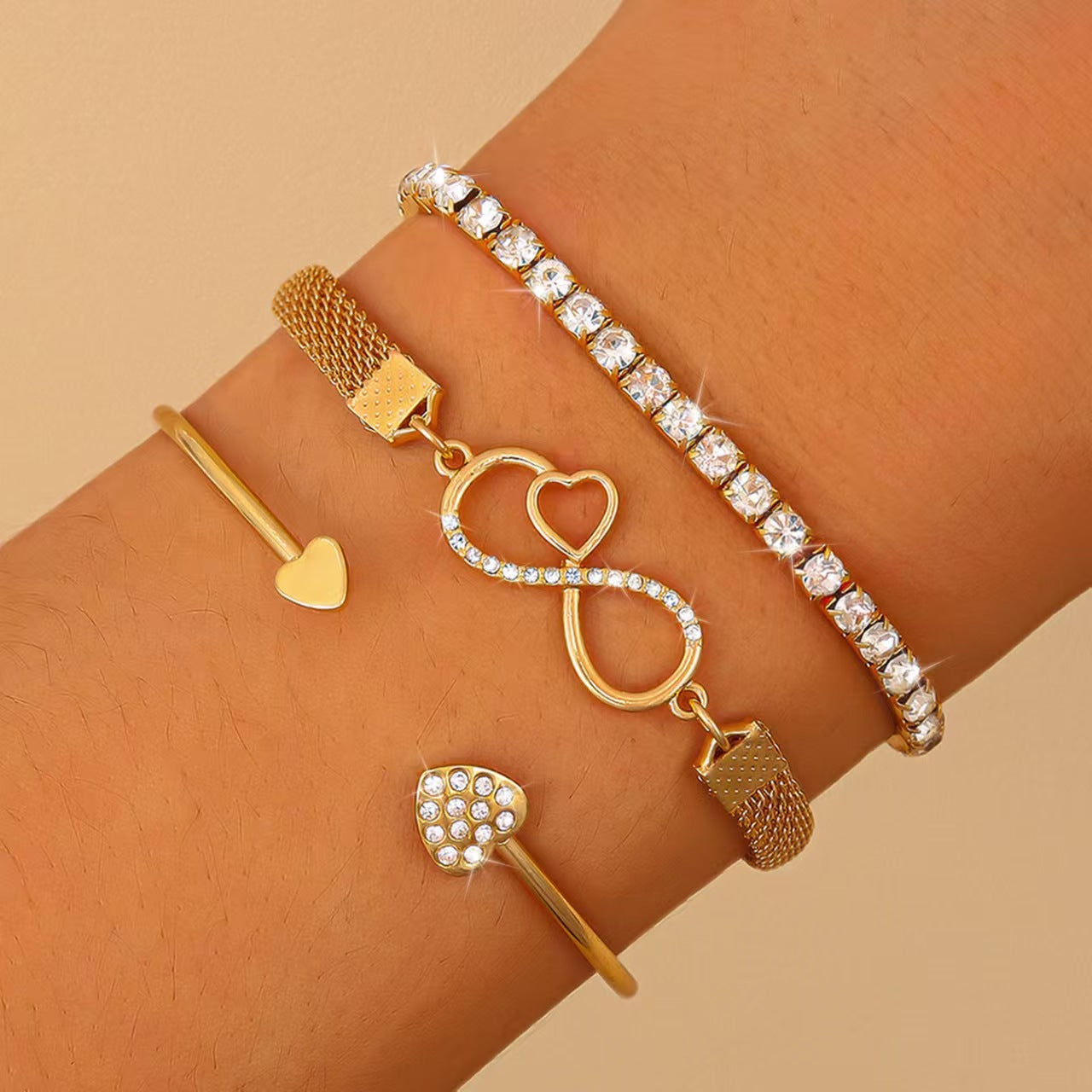Women's Diamond Heart Alloy Niche High Sense Bracelet