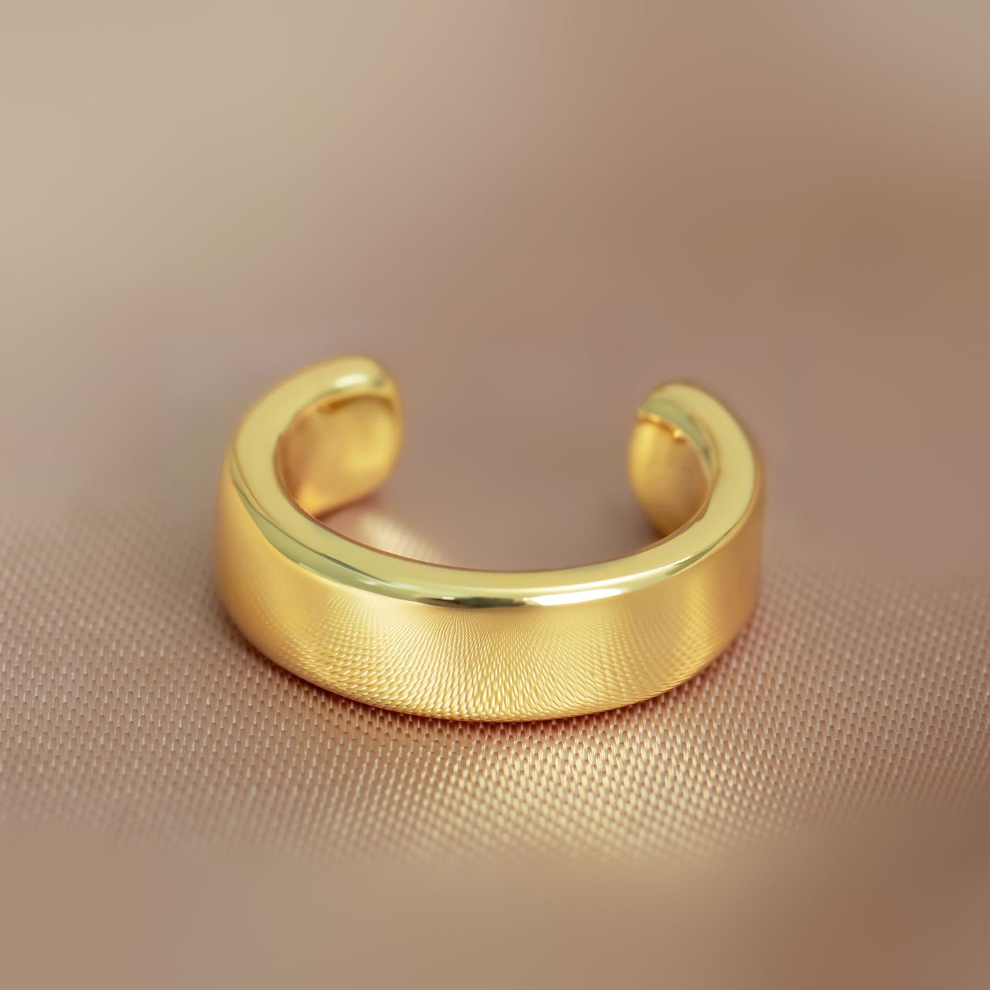 Copper Fashion Simple Single Shaped Earless Ear Buckle