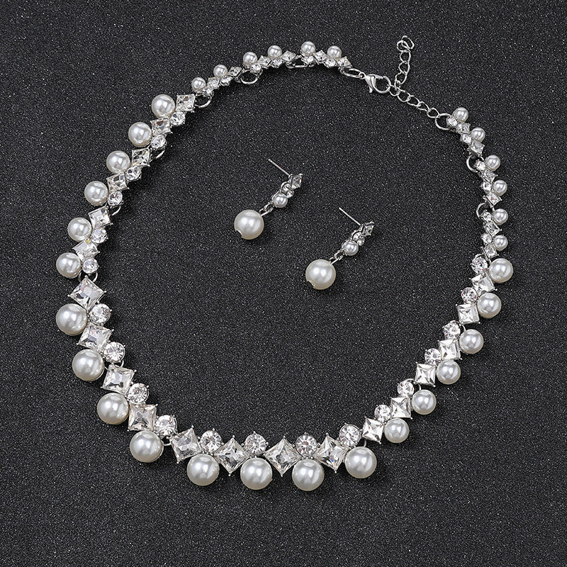 Pearl Gem Female Light Luxury Minority Sweater Jewelry Set