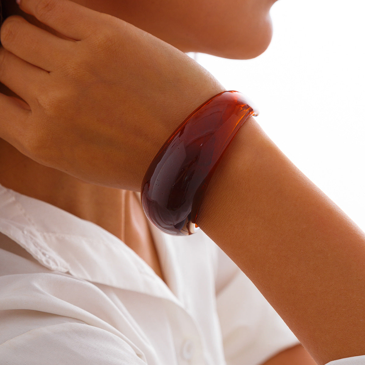 Fashion Curved Texture Irregular Acrylic Acetate Bracelet