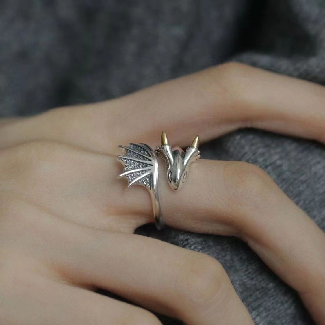 Fashion Retro Little Flying Dragon Female Rings