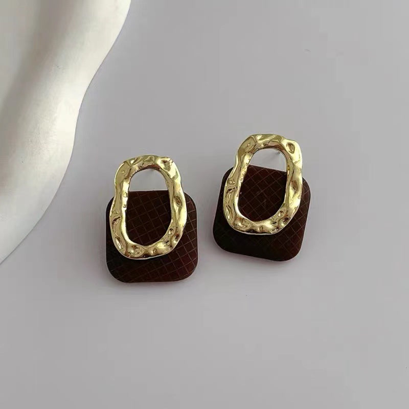 Women's French Style Retro Debutante Square Geometric Fashionable Earrings