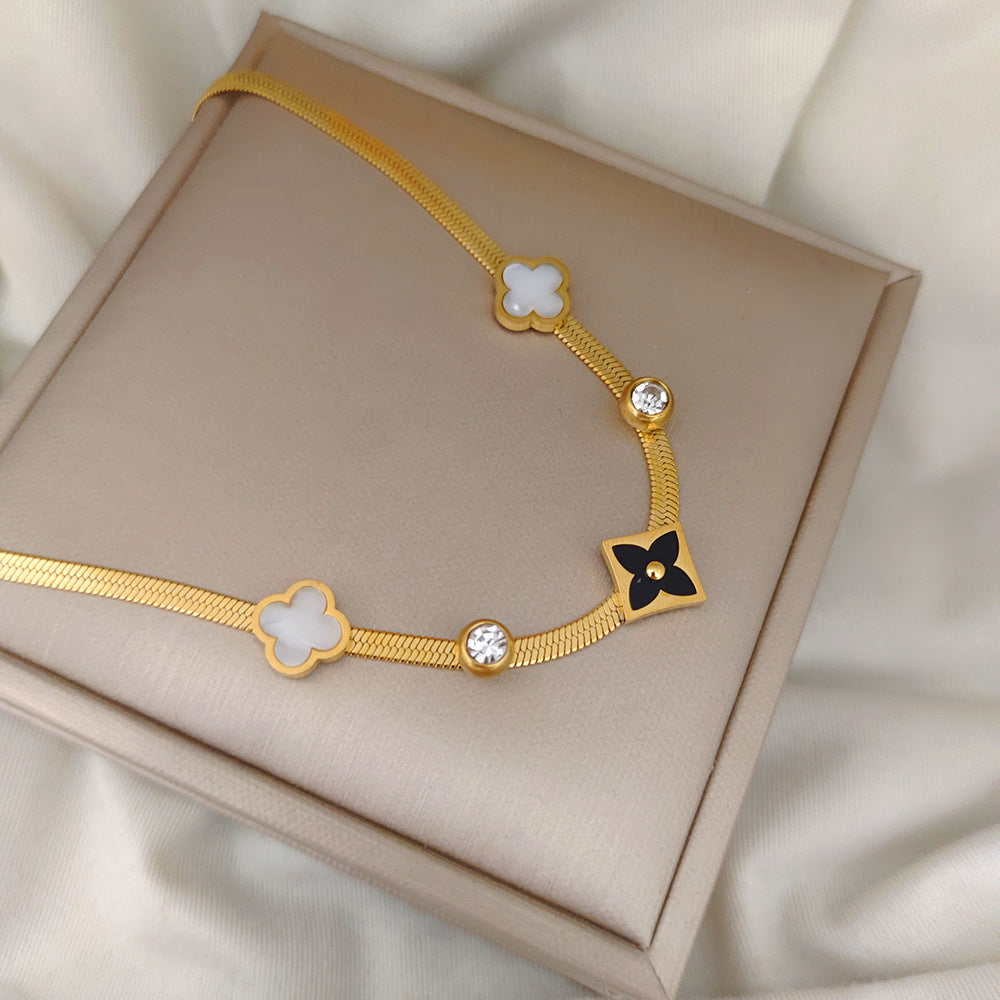 Color Value Female Whole Body Titanium Steel Clover Live Broadcast Necklace