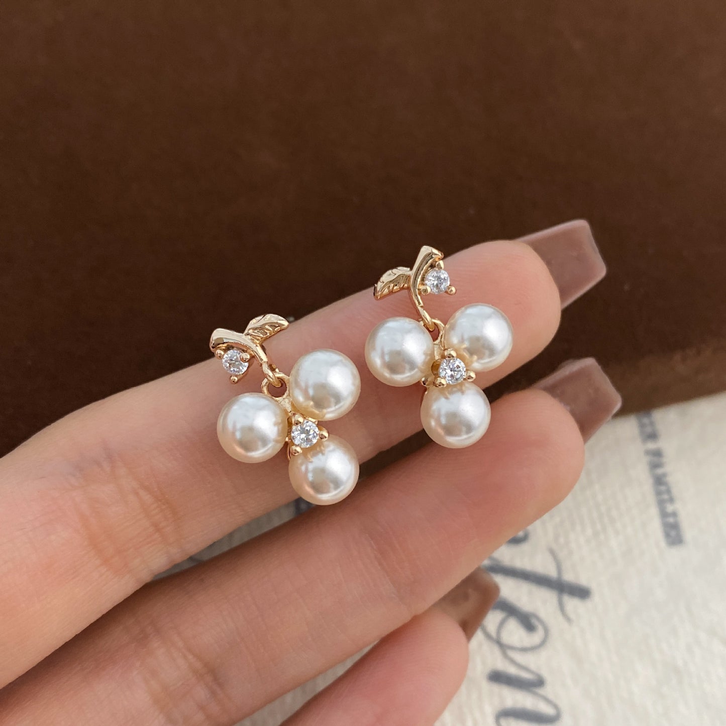 Pearl Simple Temperament Wild One Champagne Gold Light Luxury High-grade Ear Clip