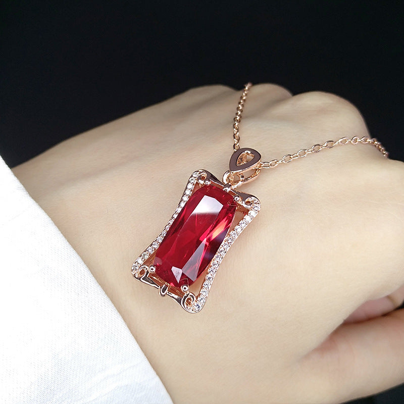 Ruby Rose Gold High-grade Red Diamond Ear Jewelry Set