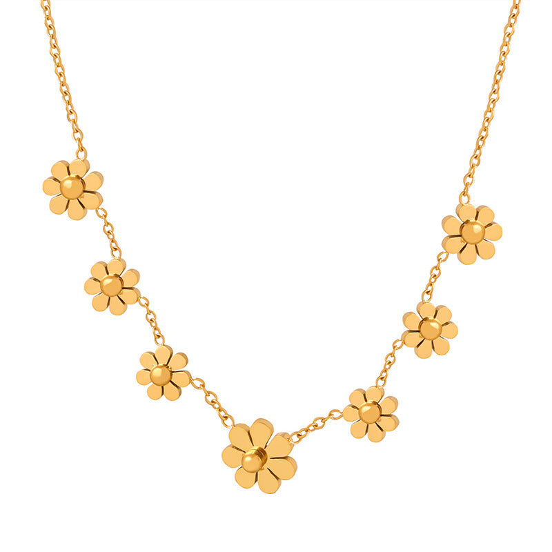 Women's Light Luxury Classic Small Chrysanthemum Clavicle Necklaces