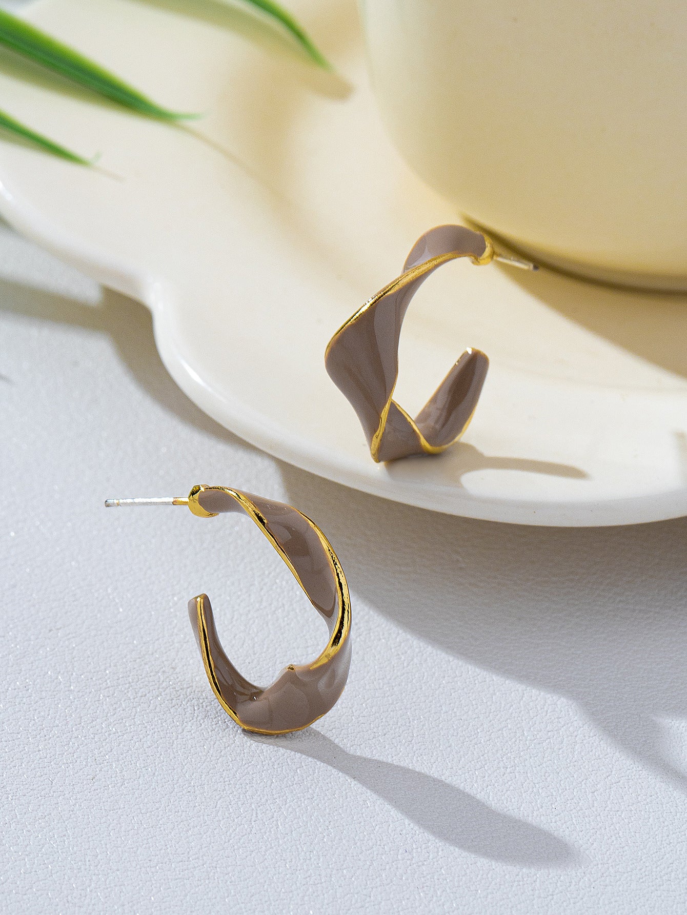 French Style Dripping Small Personalized Twisted Geometric Rings