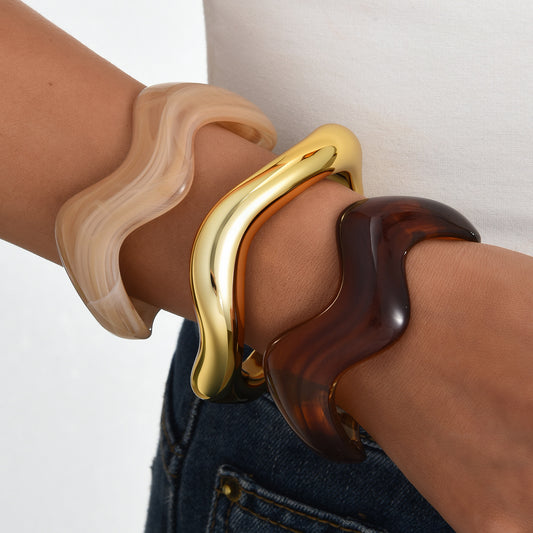 Women's Fashion Resin Open-ended Light Luxury High-grade Wave Streamline Bracelet