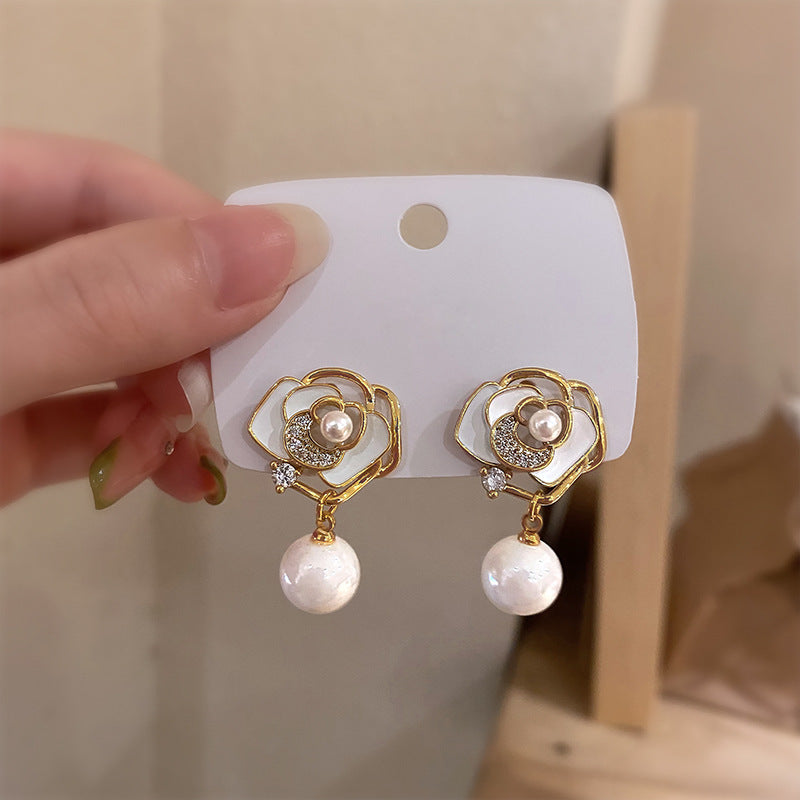 Women's Light Luxury Design Pearl Pendant Rhinestone Earrings