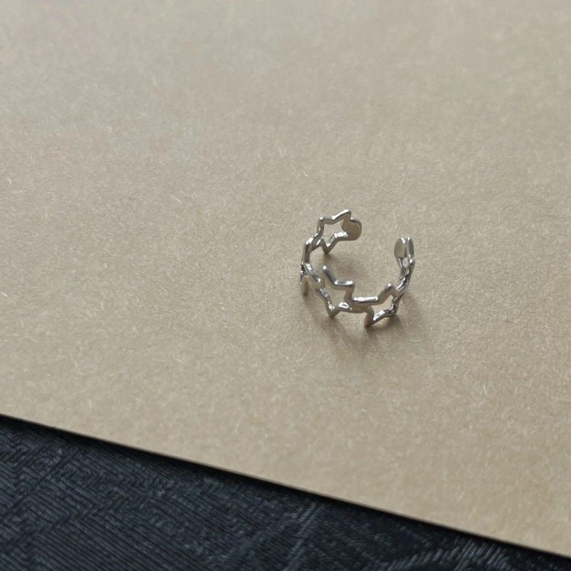 Women's Simple Cold Star Trendy Bone Sweet Ear Clip