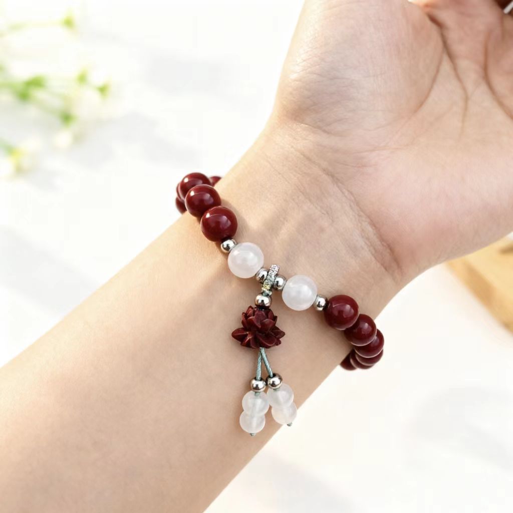 Women's Lotus Good Luck Life Hand Toy Live Studio Bracelet
