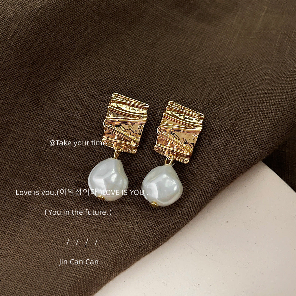 Women's Baroque Irregular Pearl Elegant Simple And Earrings