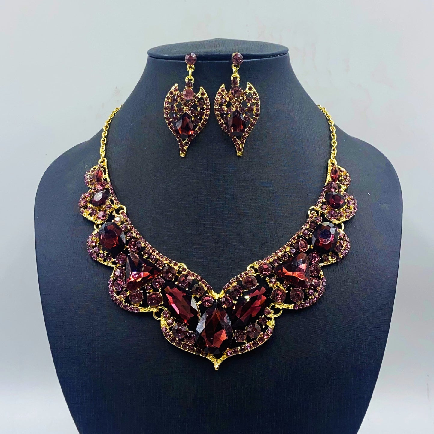 Bride High Profile Retro Suite Temperament Jewelry Set