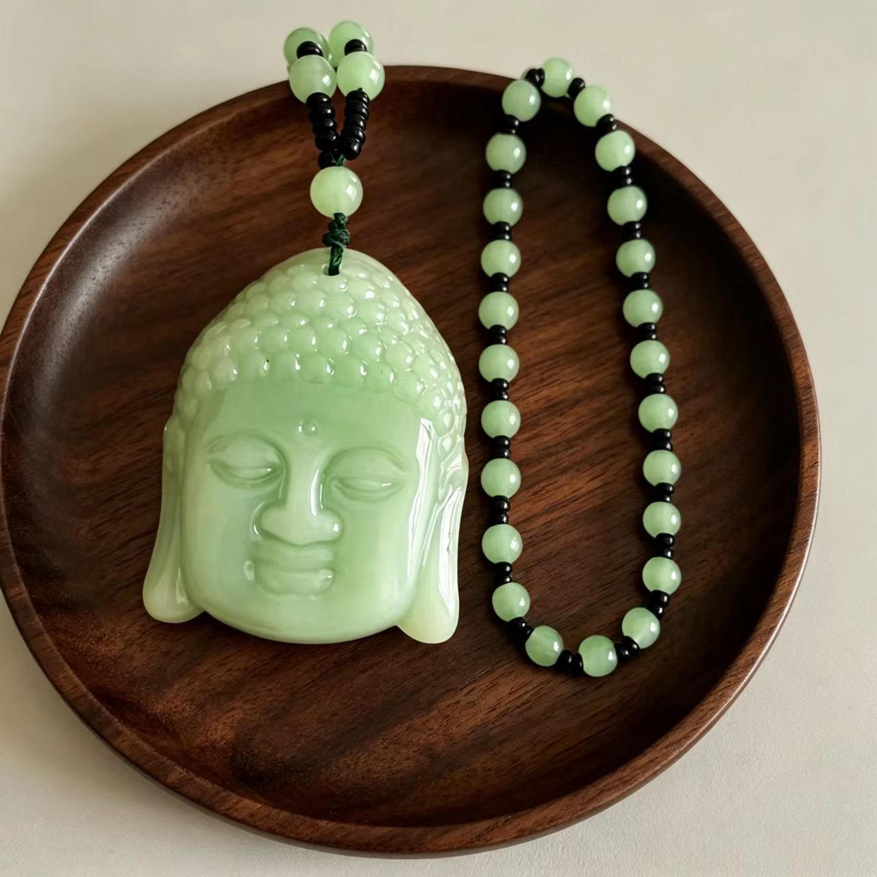 Head Imitation Beryl Maitreya Main Sweater Chain Scenic Pendants