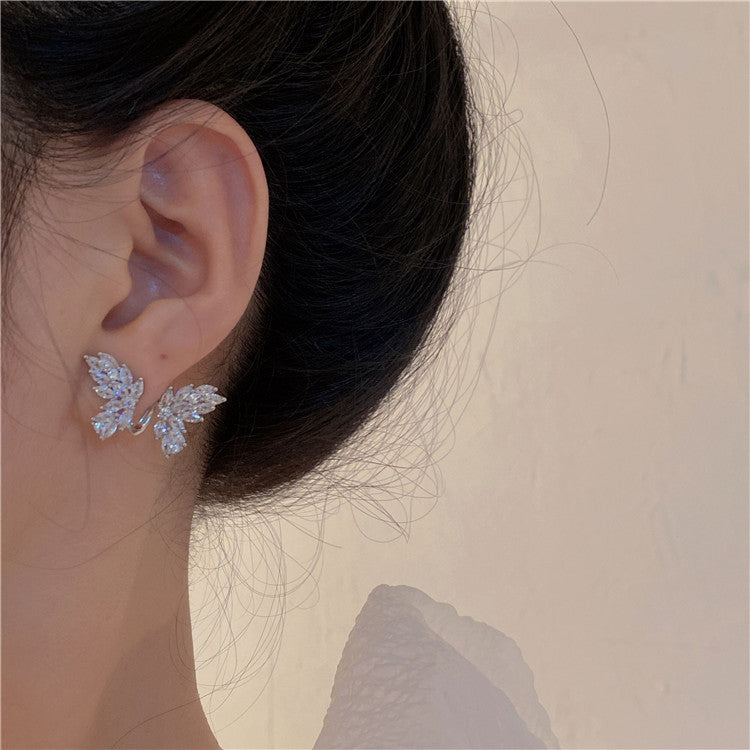 Boucles d'oreilles féminines uniques en forme de papillon en Zircon de haute qualité