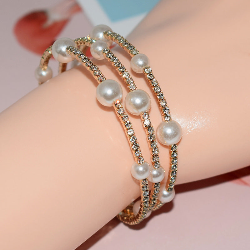 Women's Fashion Exaggerated Rhinestone Pearl Open-ended Temperament Bracelet