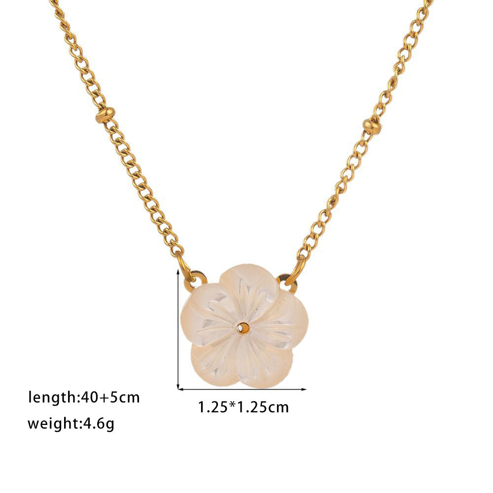 Women's Beautiful Flower Titanium Steel Fashionable High-grade Clavicle Chain Does Not Jewelry Set