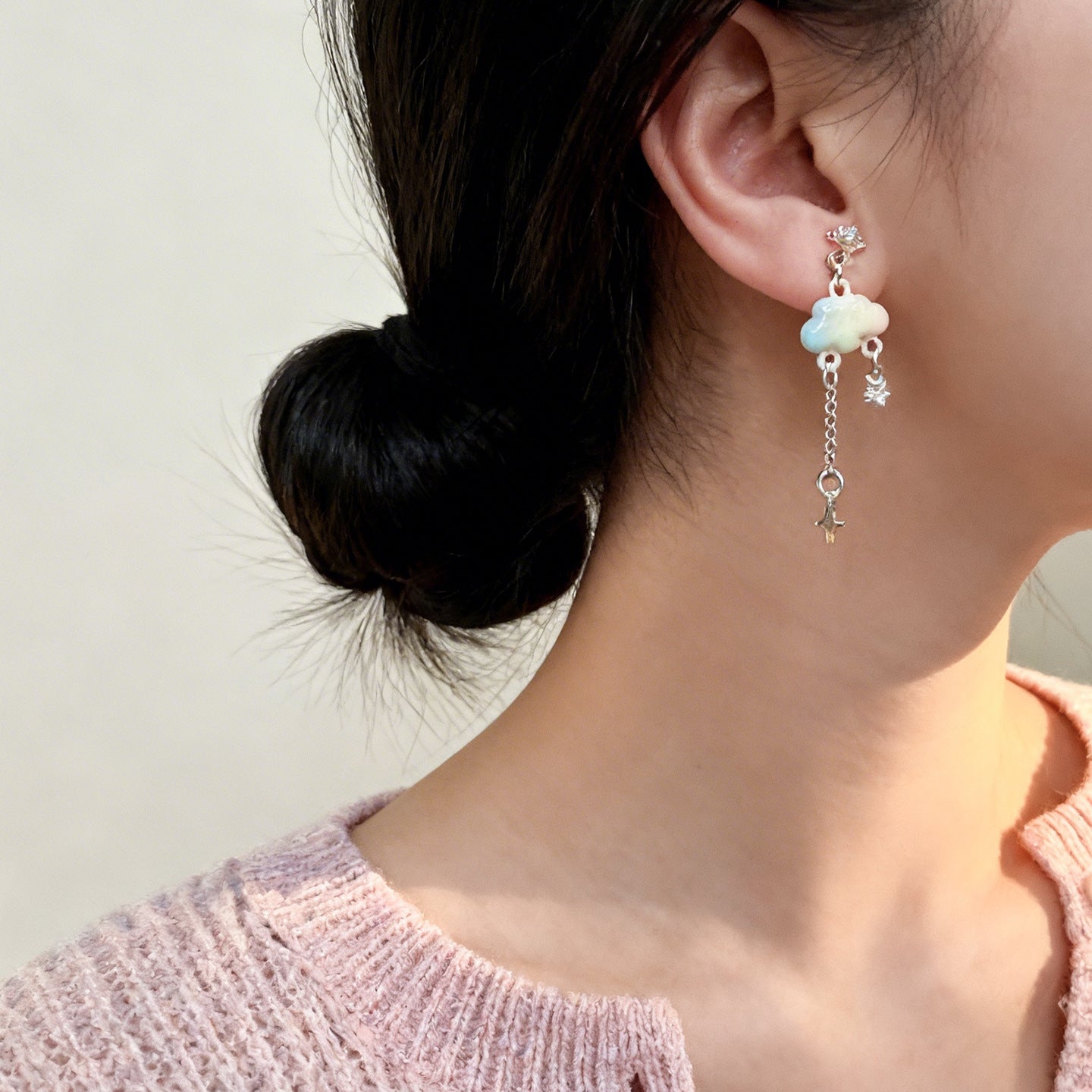 Fantasy Gradient Colored Clouds Cute Rhinestone Star Chain Gentle Ear Clip