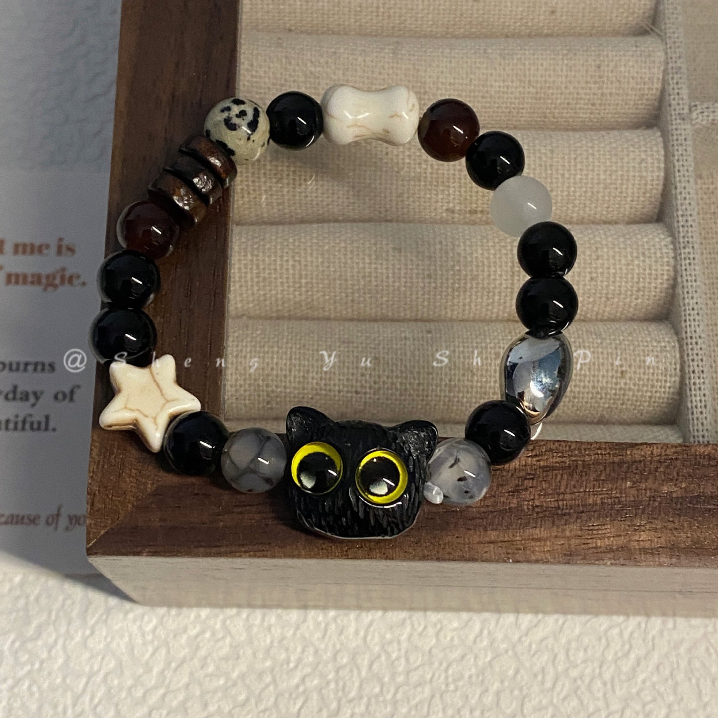Women's Luxury Minority French Exquisite Retro Easy Bracelets