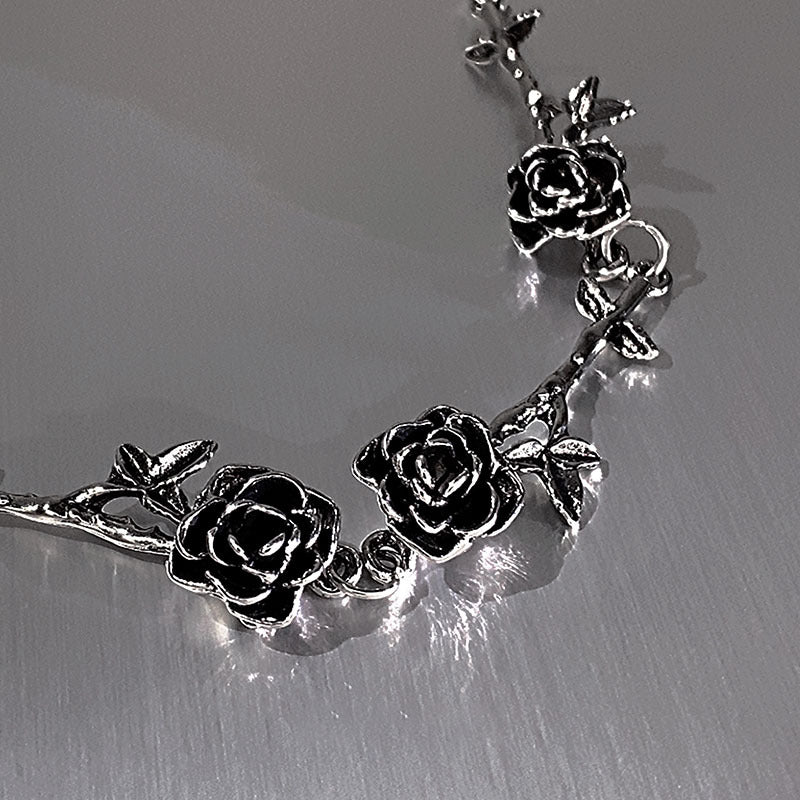Women's & Men's Style Thorn Rose Retro Distressed Clavicle Chain Niche Necklace