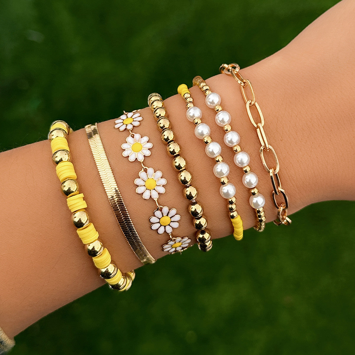 Metallic Pig Nose Button Round Beads Chain Creative Little Daisy Bracelet
