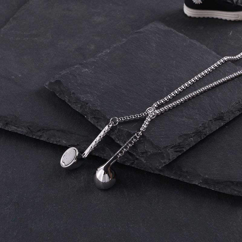 Men's Trendy Versatile Personality Fashion Sweater Chain Couple Niche Female Titanium Necklace