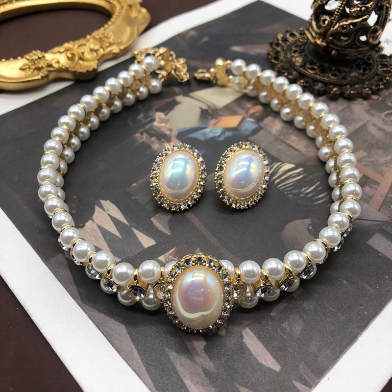 Women's Western Retro Mabe Pearl Ear Clip Hepburn Style Cheongsam Formal Jewelry Set