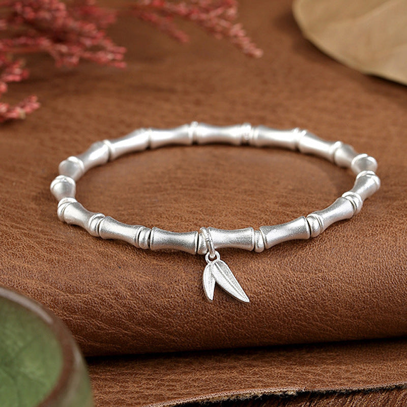 Female White Copper Sier-plated Frosted Summer Bracelets