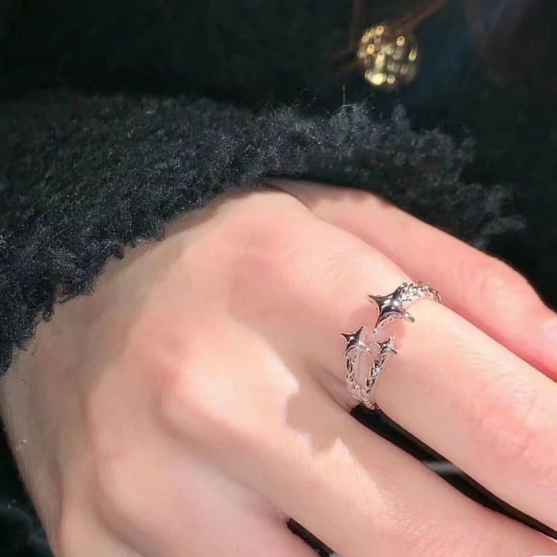 Hollow Stars Female Design Index Finger Sweet Ring
