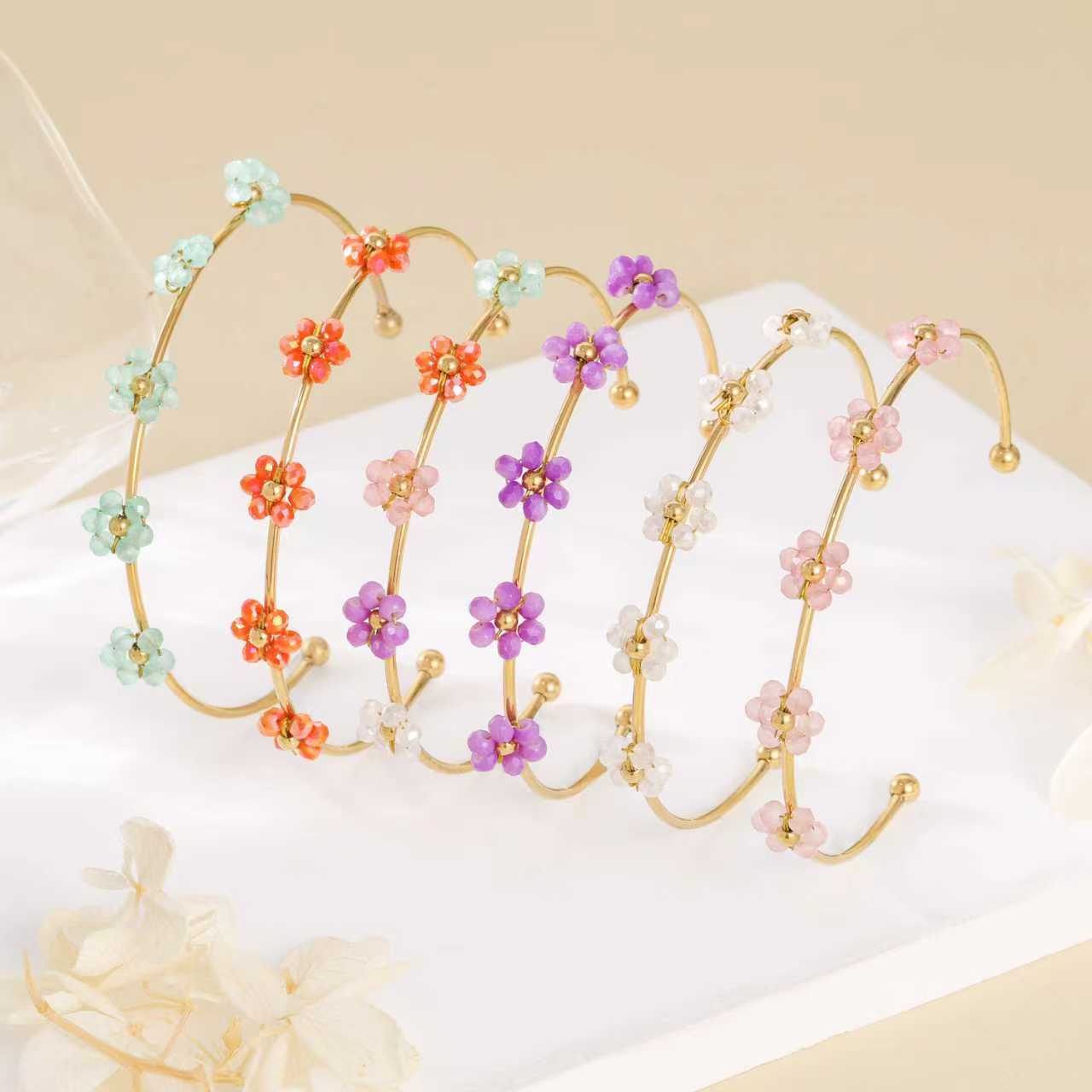 Cute Flowers Light Luxury High-grade Sense Bracelets