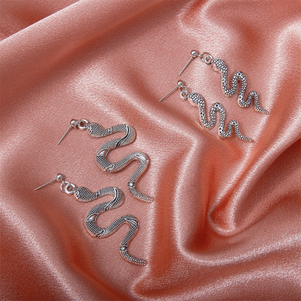 Creative Exaggerating Snake Personality Retro Alloy Earrings