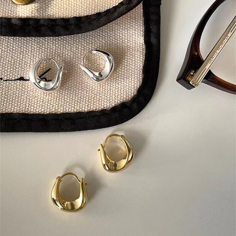 Women's Classic Simple Cold Style Metal Fashion Earrings