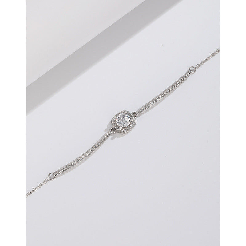 Luxuriöse, raffinierte Grace-Diamant-Vollquadrat-High-Sense-Armbänder