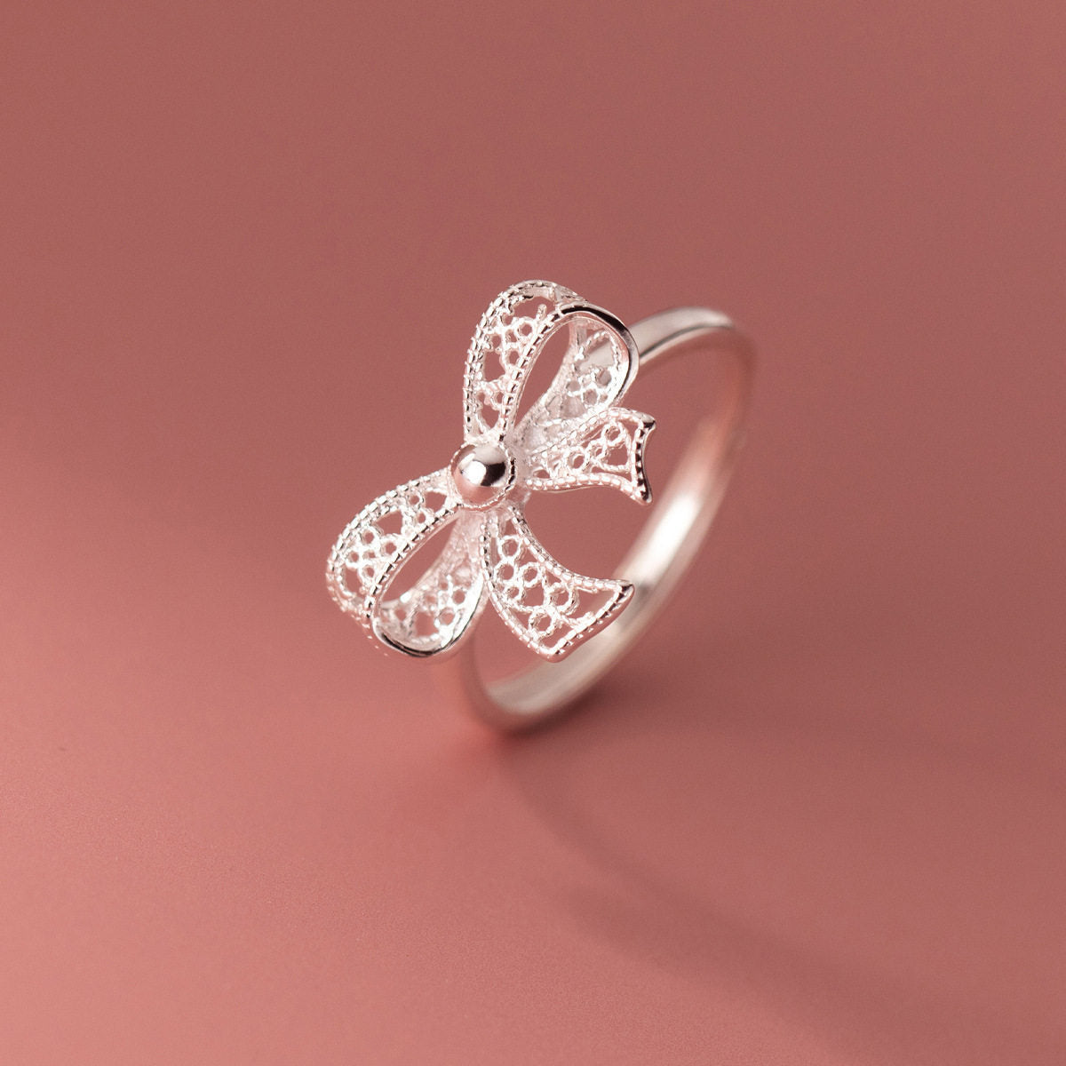 Women's Korean Style Simple Hollow Lace Bow Sweet Rings