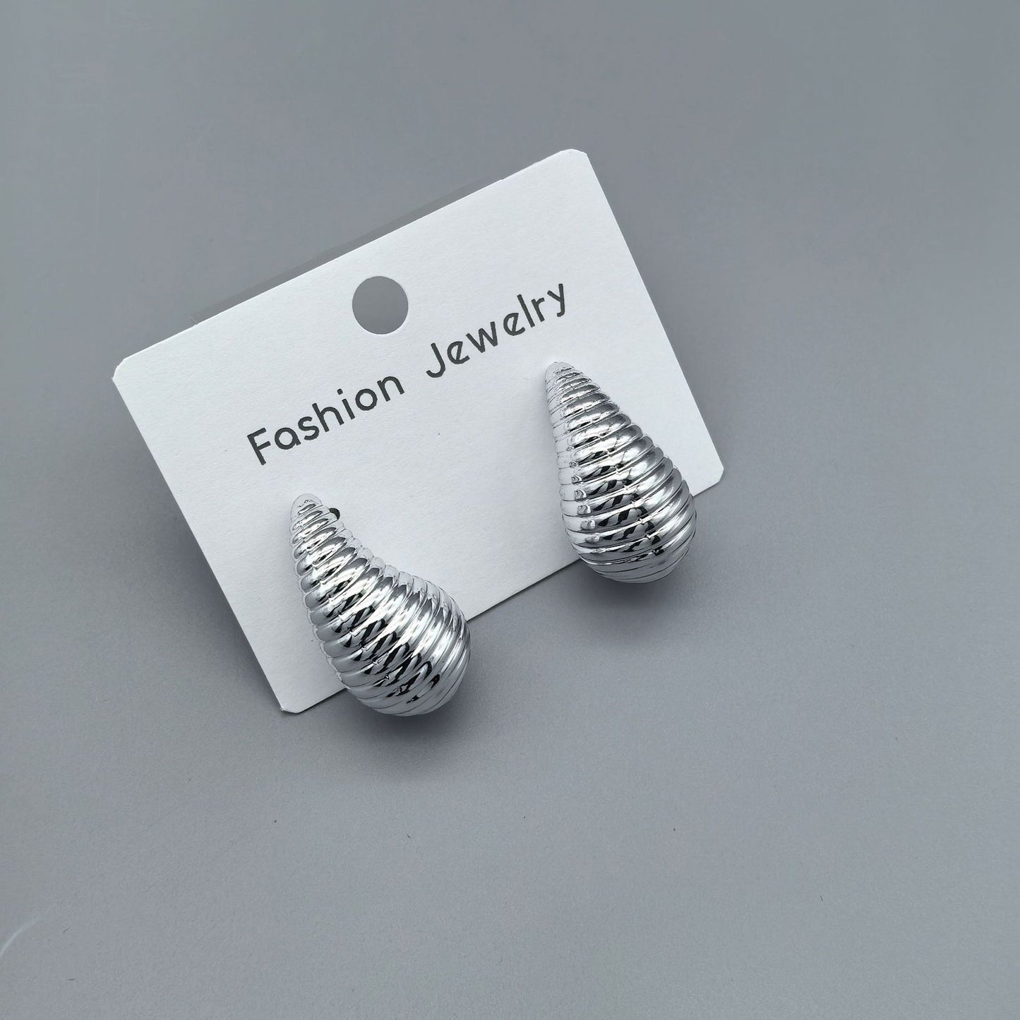 Women's Fashion Personalized High-grade Design Simple Stud Earrings