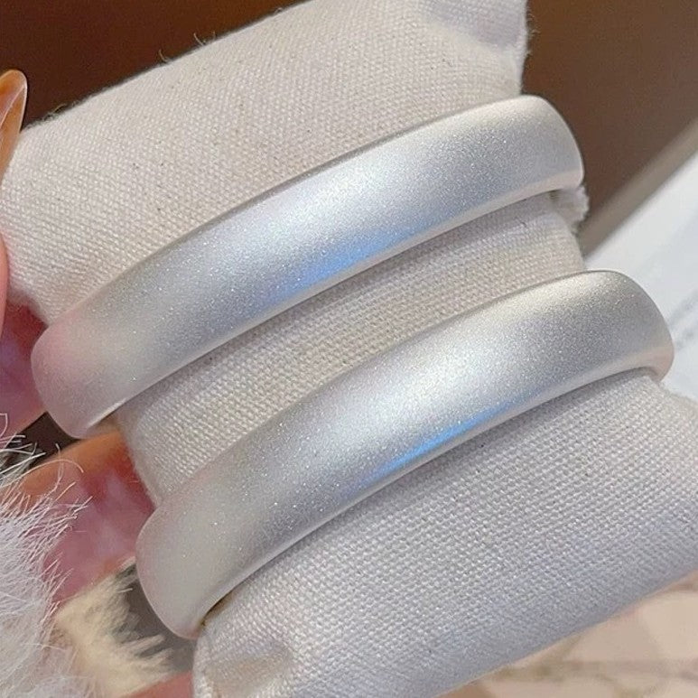 Women's Tire Frosted White Copper Wide Sier Bracelets