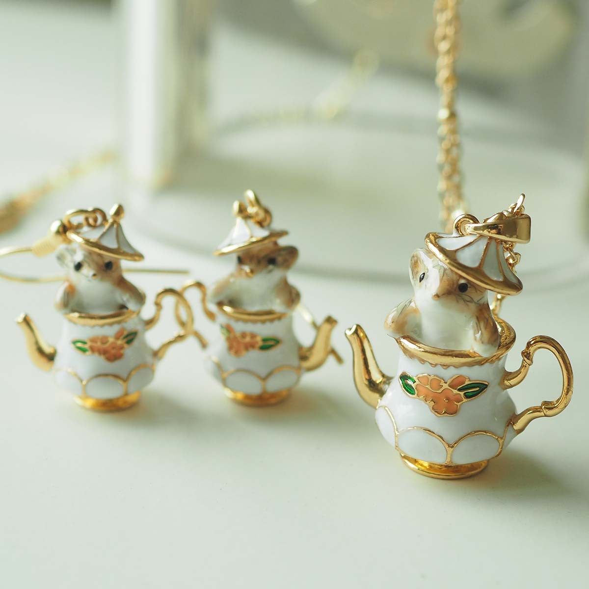 Women's Cute Cartoon Tea Cup Chipmunk Handmade Epoxy Zodiac Necklaces