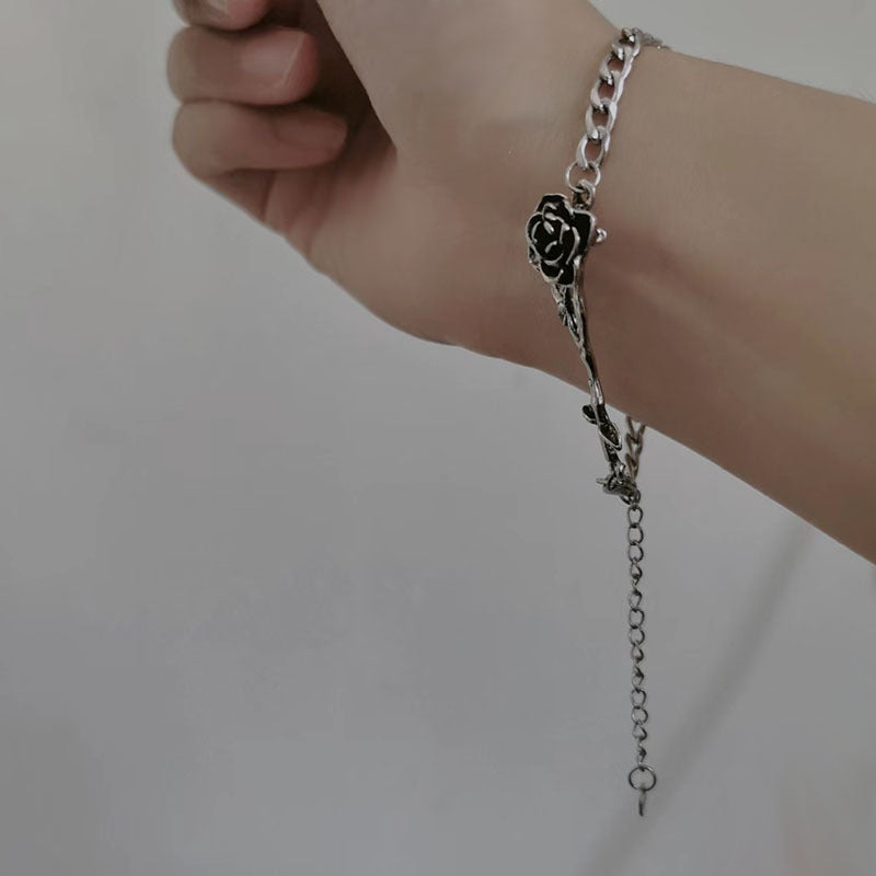 Women's & Men's Style Thorn Rose Retro Distressed Clavicle Chain Niche Necklace