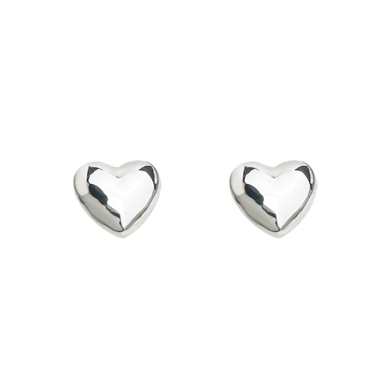 Compact Daily Commuter Sier-plated Needle Glossy Love Stud Earrings