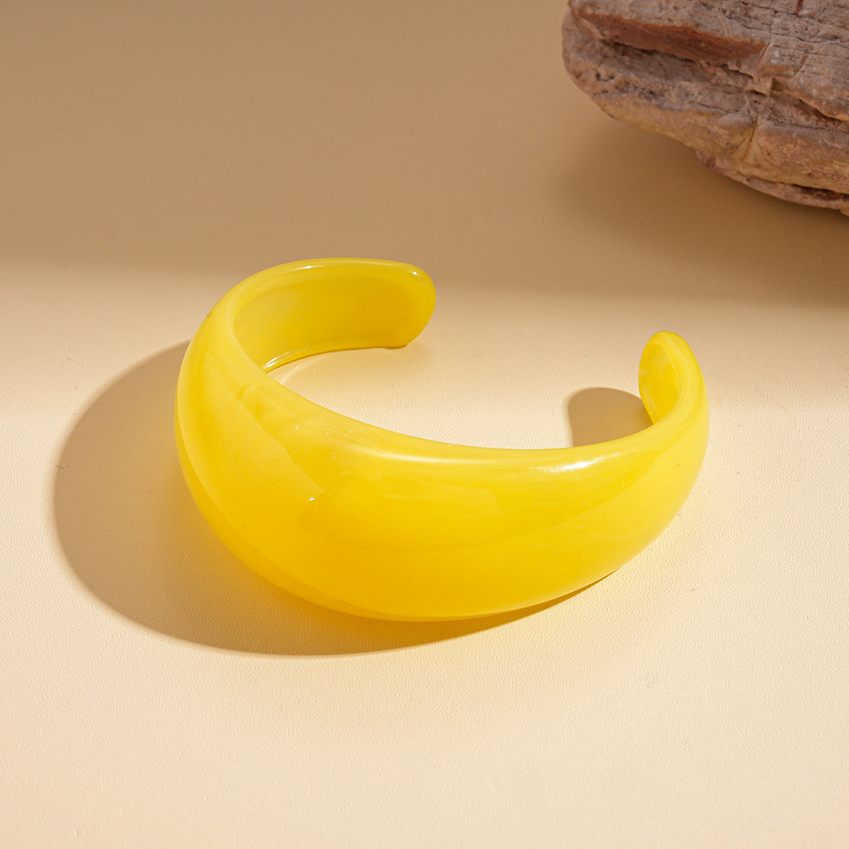 Women's Irregular Resin Minority Simple Retro Temperament Personality Fashion Design Unique Bracelets