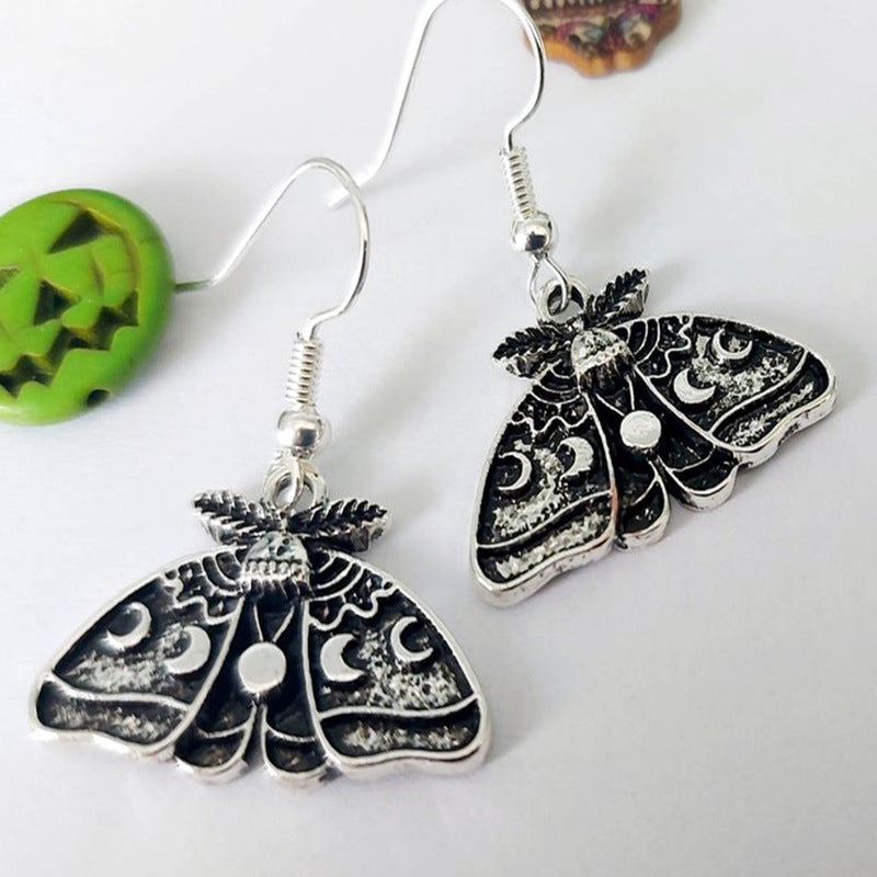 Moon Pattern Moth Pendant Fashion Simple Earrings