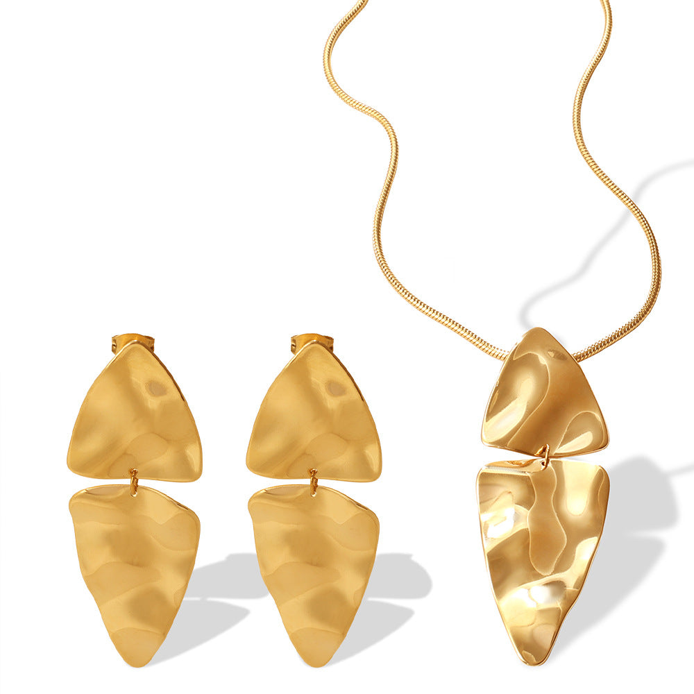 Irregular Geometric Metal Stitching Suite Style Light Luxury Necklaces
