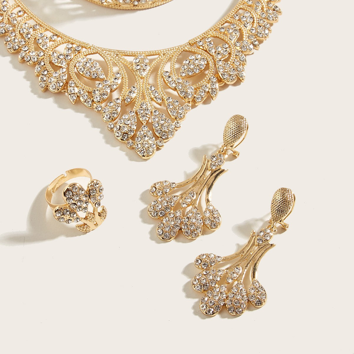Women's Bridal Bachelor Party Gorgeous Elegant Collar Full Diamond Gold Jewelry Set