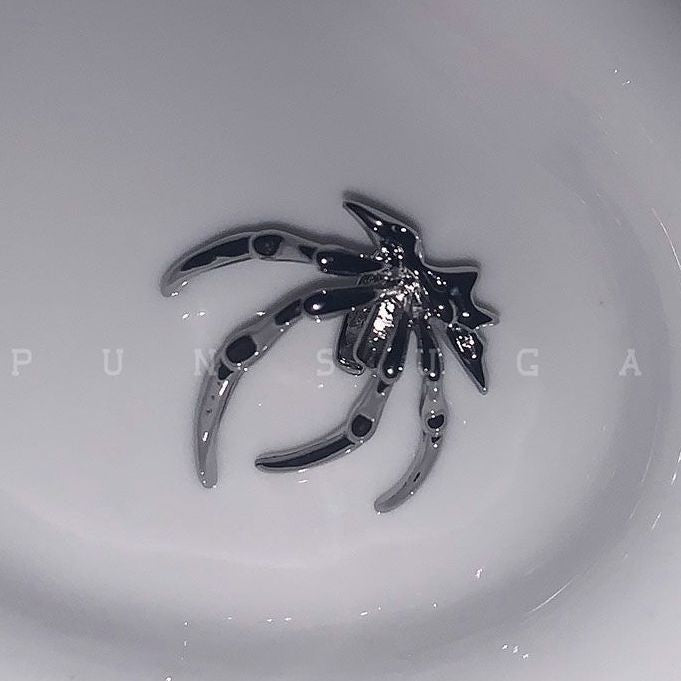 Dark Style Spider Bone Female Trendy Cool Cold Wind Ear Clip
