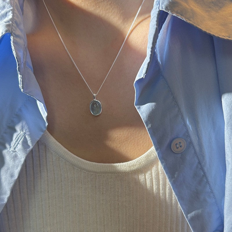 Women's Sterling Sier Design Natural Stone Oval Simple Clavicle Necklace