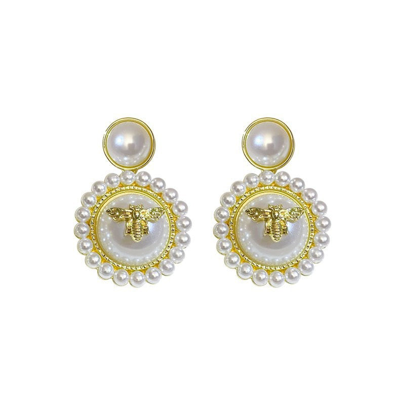 Women's Classic Style Trendy Niche Design Light Luxury Stud Earrings